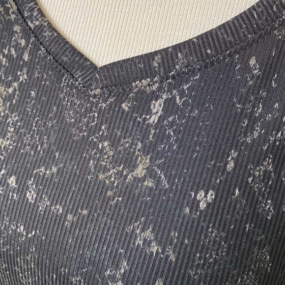 NWT Lularoe Elizabeth, small - Picture 2 of 5